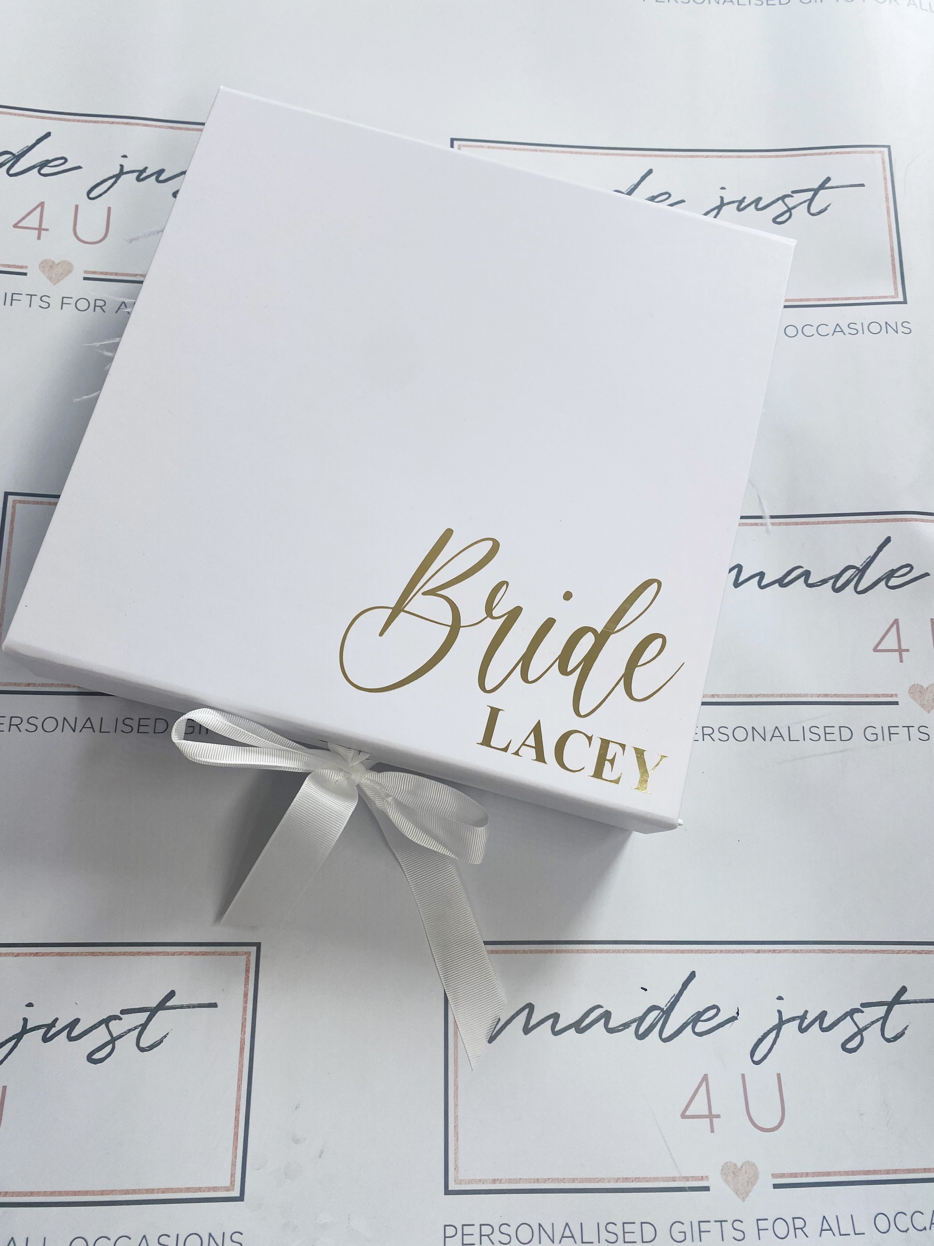 TEACURRY Luxurious Bridal Gift Box - Tea Gift Set (16 Tea Bags) | Golden  Assorted Herbal Tea Bags Festive Gift Box Price in India - Buy TEACURRY  Luxurious Bridal Gift Box -